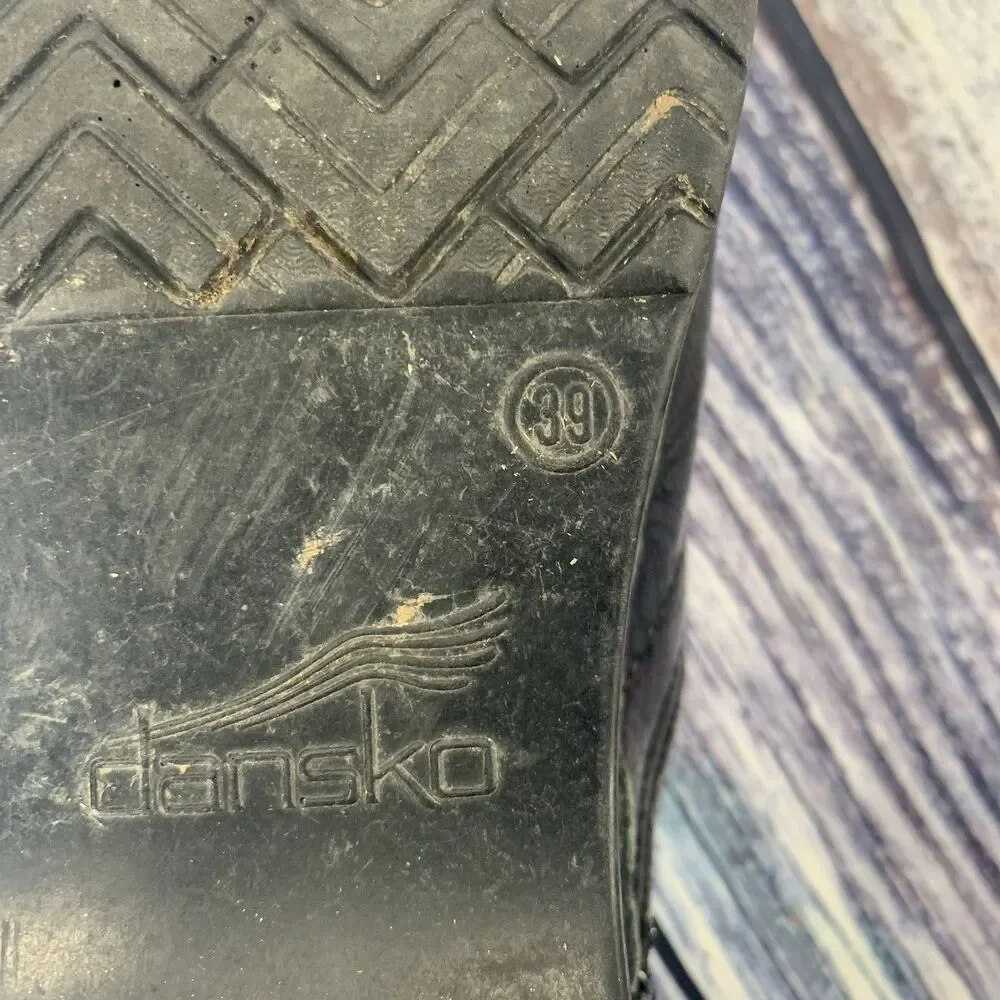 Dansko Floral Black Embossed Leather Professional Clogs Women’s 39